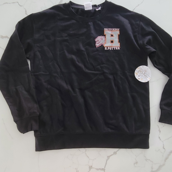 Black Harry Potter Gryffindor Sweatshirt - Picture 2 of 5
